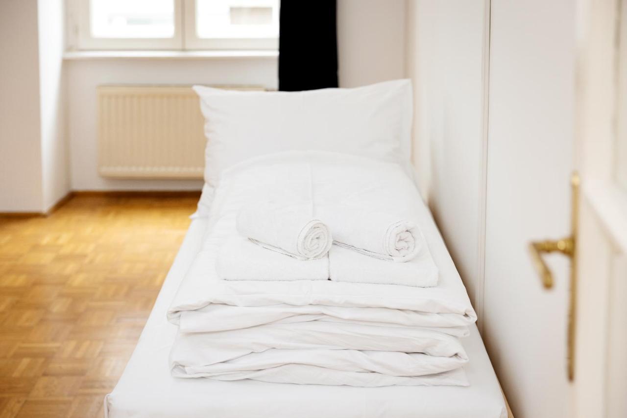 Premium 80 M2 Apartment - Free Parking Wenen Buitenkant foto